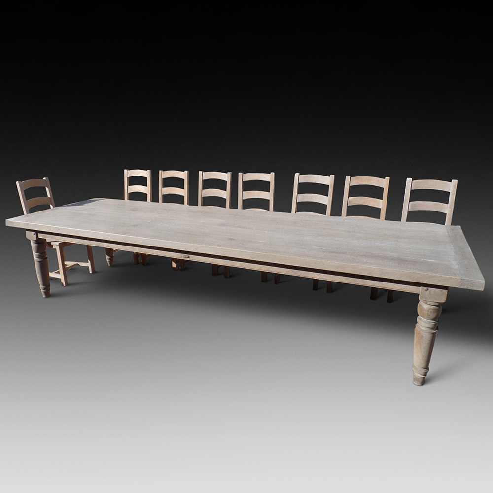 Beautiful (Commissioned) Solid Oak Dining/Kitchen Table